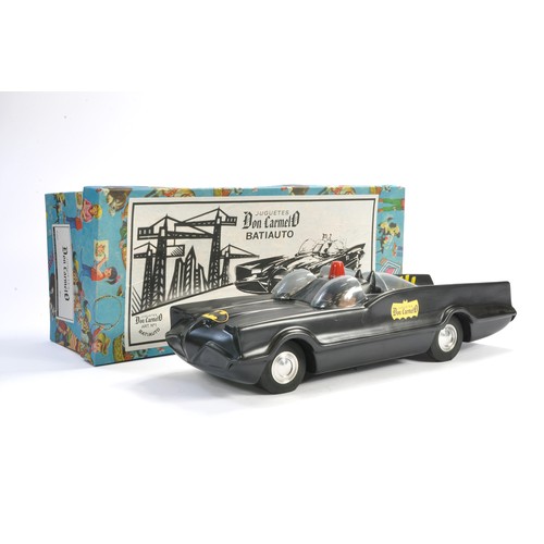 375 - Don Carmelo (Argentina) 1970's very large! scale plastic (1/10 scale) issue of Batman's Batmobile. T... 