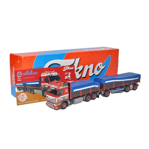 【12月スーパーSALE 15%OFF】 model diecast 1/50 Tekno truck Volvo comprising issue 自動車