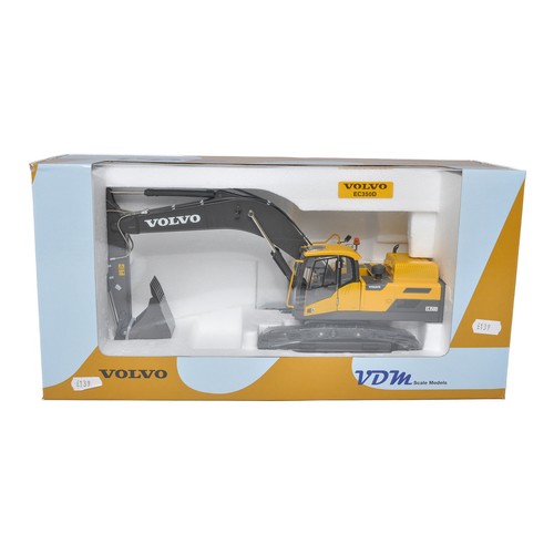 Crawler Excavator VOLVO EC350D 【並行輸入品】ミニカー 1/32 VOLVO