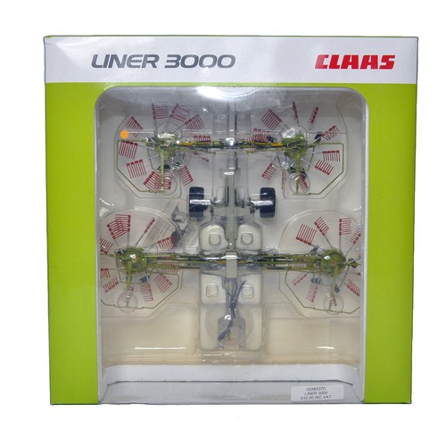 114 - Universal Hobbies 1/32 diecast farm model issue comprising Claas Liner 3000 Dealer Box. Excellent an... 