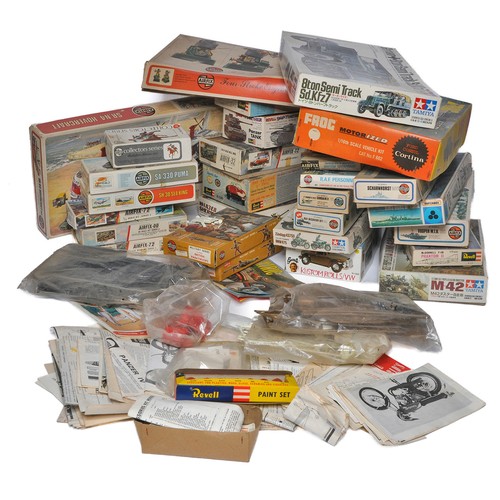 380 - A quantity of Plastic Model Kits  from various makers for completion, spares or repairs as shown, pl... 