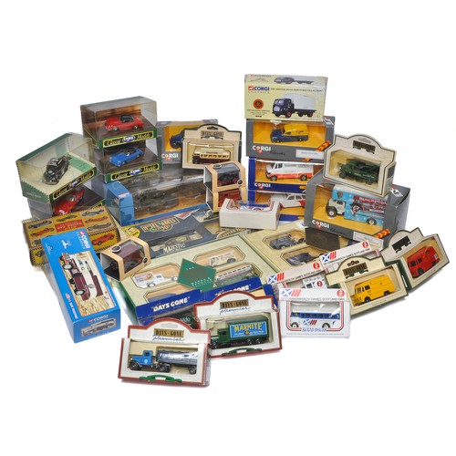 387 - A large collection of general diecast models from Lledo, Corgi, etc comprising commercial vehicles, ... 