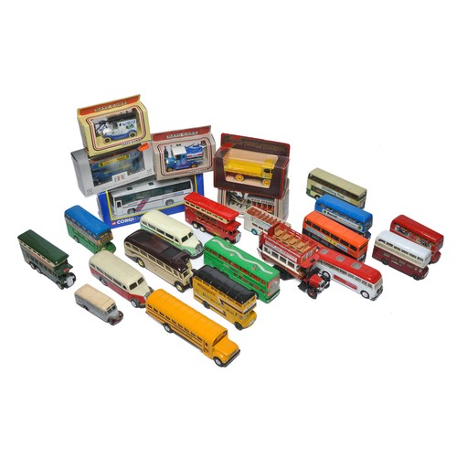 410 - A group of diecast bus models plus some boxed issues from Lledo.