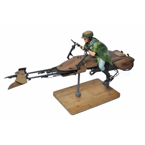 47 - Star Wars comprising impressive 1/6 Model of Princess Leia and Speeder bike mounted on to wooden pli... 