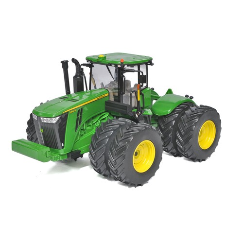 650 - Ertl 1/32 Farm Model issue comprising No. 45375A John Deere 9510R Tractor. 2012 Farm Show Edition. L... 