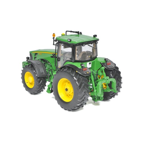 687 - Ertl 1/32 Farm Model issue comprising No. 15305 John Deere 8530 Tractor. EU Spec. Precision Series. ... 