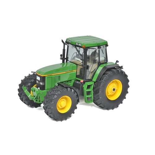 697 - Schuco 1/32 Farm Model issue comprising John Deere 7800 Tractor. Excellent, albeit aerial has broken... 