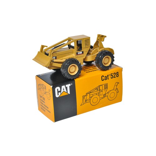 903 - NZG 1/50 Diecast Model Construction issue comprising No. 220 CAT 528 Log Skidder. Looks to be good t... 