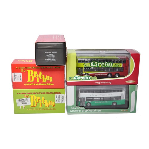 1066 - A duo of Creative Master Northcord 1/76 Diecast Model Bus issues comprising Western Greyhound and Gr... 