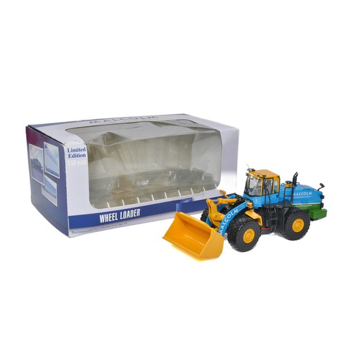 1173 - First Gear 1/50 diecast model construction issue comprising Komatsu WA 500 Wheel Loader in the liver... 