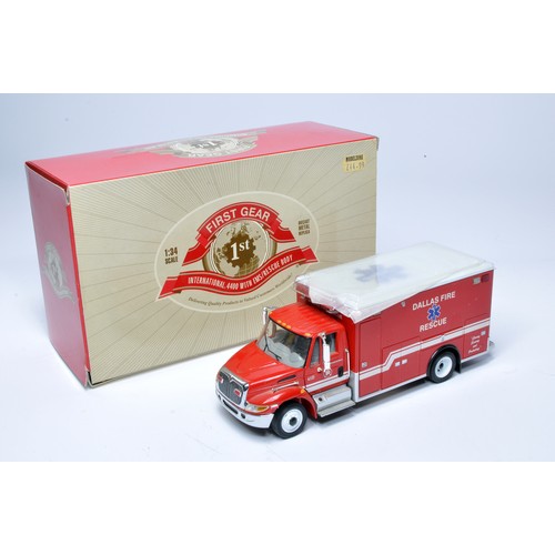 62 - First Gear 1/34 Diecast model truck issue comprising International 4400 Rescue (Dallas). Excellent i... 