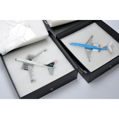 34 - Gemini 1/200 Diecast Model Aircraft Issues comprising No. G2KLM564 Fokker 70 KLM plus No. G2USA316 E... 