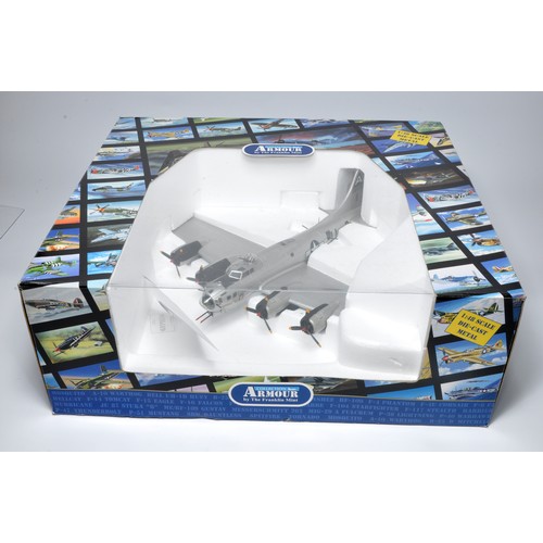 66 - Franklin Mint 1/48 diecast model aircraft issue comprising No. B11E055 B17 Flying Fortress. Looks to... 