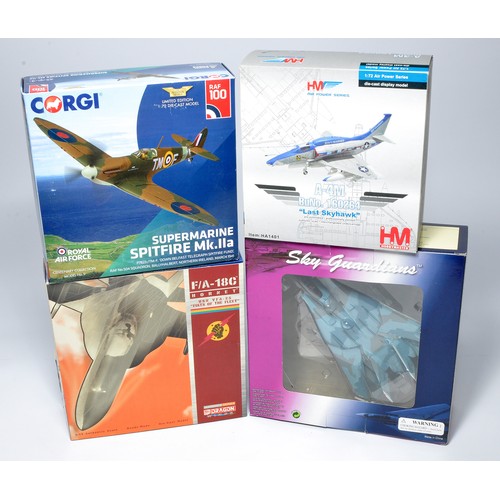 91 - A group of 1/72 diecast model aircraft from Corgi, Hobby Master and others including Spitfire, F/A 1... 