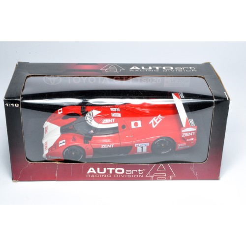 122 - Autoart 1/18 diecast model issue comprising Toyota Gt1 Le Mans Racing Car. Looks to be without obvio... 