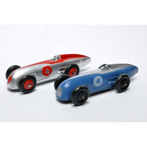 602 - Dinky No. 23a Racing car. Two issues, one is red and silver, RN4, the other blue and silver, RN4. Bo... 