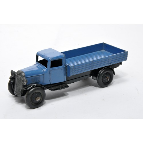 609 - Dinky No. 25a Open back Wagon. Issue is in 'french' blue as shown. Generally displays very good to e... 