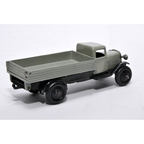 632 - Dinky No. 25e Tipping Wagon. Issue is in grey as shown. Displays very good to excellent, with very l... 