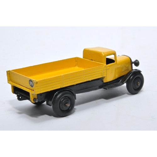 635 - Dinky No. 25e Tipping Wagon. Issue is in yellow as shown. Displays very good to excellent, with very... 