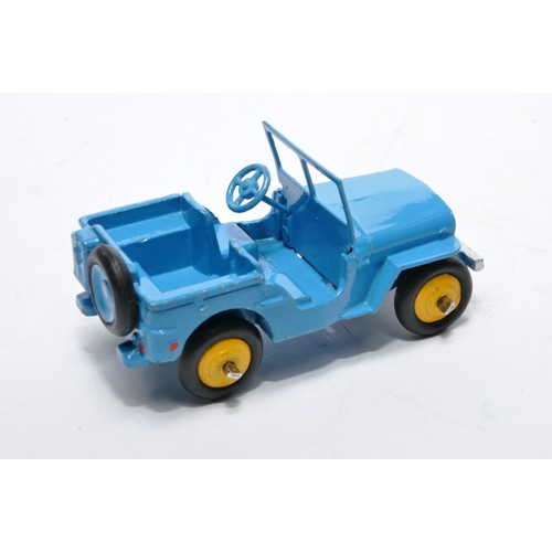 650 - Dinky No. 25j civilian jeep. Issue is in blue, with yellow hubs, as shown. Displays very good to exc... 