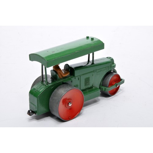 654 - Dinky No. 25p Aveling Barford Road Roller. Issue is in darker green, as shown. Displays generally go... 