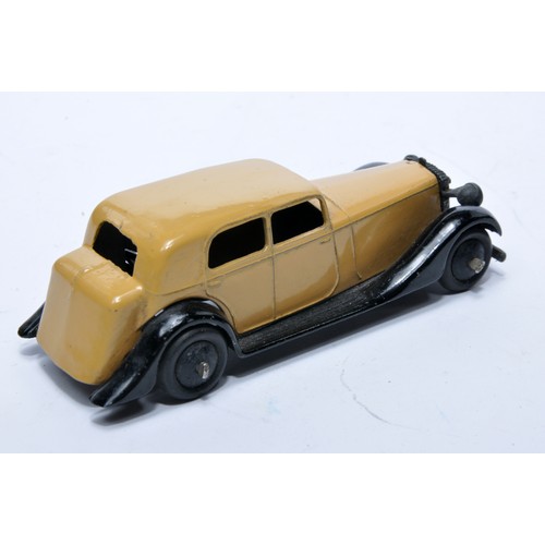 670 - Dinky No. 30c Daimler (type 3). Issue is in caramel, as shown. Displays generally good to very good,... 