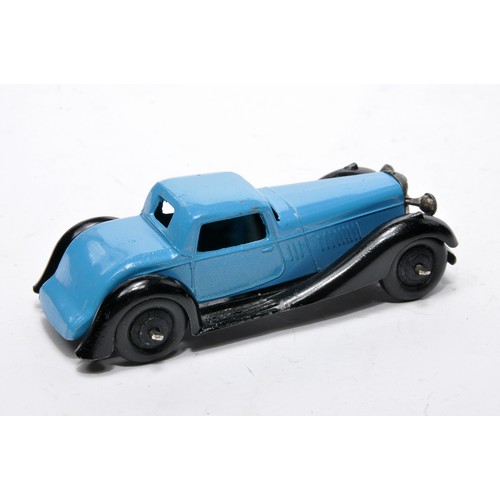 682 - Dinky No. 36b Bentley Sports Coupe. Single issue is in light blue, as shown. Displays generally very... 