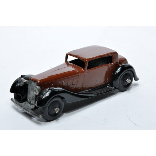 685 - Dinky No. 36c Humber Vogue. Single issue is in brown, as shown. Displays generally very good to exce... 