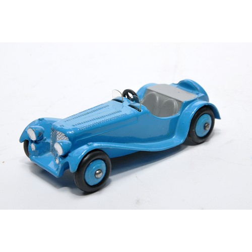 712 - Dinky No. 38f Jaguar SS. Single issue is in blue, inc hubs, with darker grey interior, as shown. Dis... 
