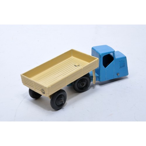 734 - Dinky No. 33w / 415 Mechanical Horse. Single issue is in blue and cream, as shown. Displays generall... 