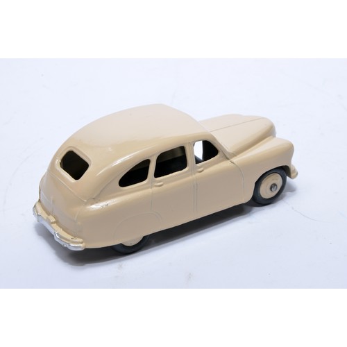 751 - Dinky No. 40e Vanguard. Single issue is in cream, inc hubs, as shown. Displays generally very good t... 