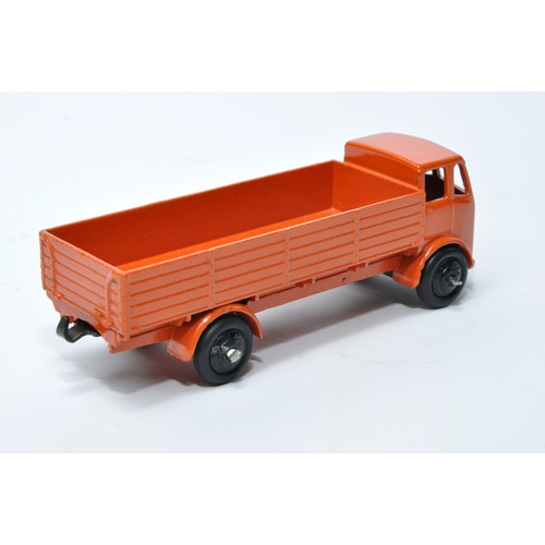 979 - Dinky No. 420 Forward Control Lorry. Single issue is in orange, with black hubs, as shown. Displays ... 