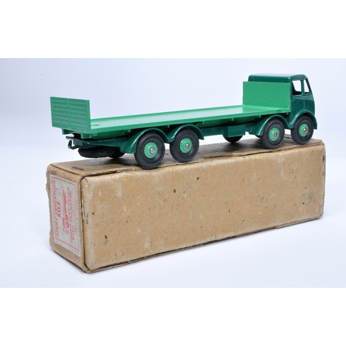 1022 - Dinky No. 503 Foden Flat Truck with tailboard, type 1. Single issue is in two-tone green, with green... 