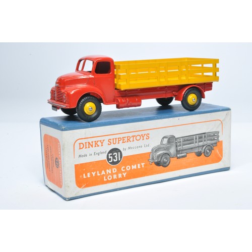 1042 - Dinky No. 531 Leyland Comet Lorry. Single issue is in red / yellow, with yellow hubs, as shown. Disp... 