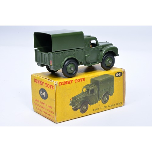 1081 - Dinky Military No. 641 1-ton cargo truck. Displays generally very good to excellent, with very littl... 