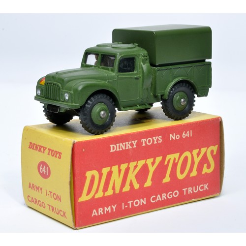 1083 - Dinky Military No. 641 1-ton cargo truck. Displays generally very good to excellent, with very littl... 