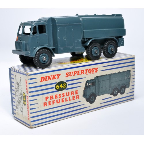 1084 - Dinky Military No. 642 RAF Pressure Refueller. Displays generally very good to excellent, with very ... 