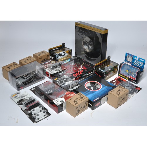 557 - A large collection of James Bond 007 themed diecast models comprising single vehicles and sets. Make... 