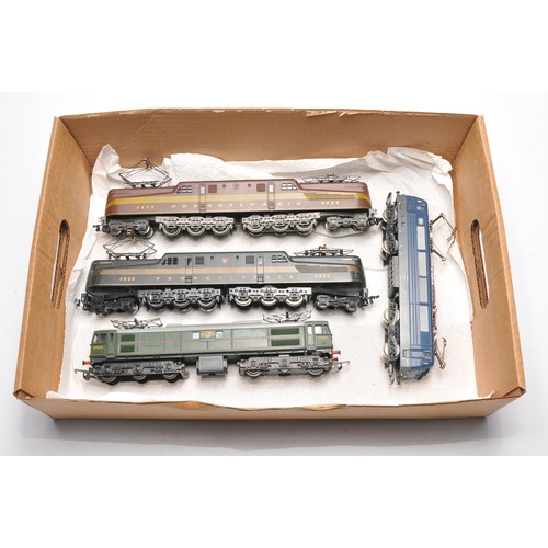 51 - Model Railway comprising 4 locomotives with pantographs, as shown. Various makers. Generally look to... 