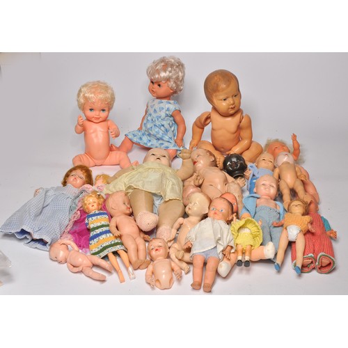 171 - A large group of vintage dolls, mostly 1960/70's.