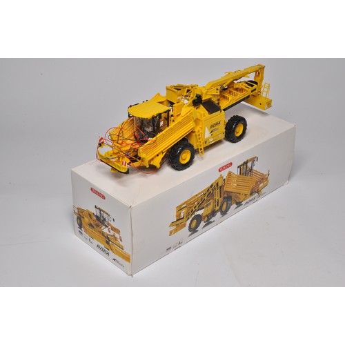 25 - Wiking 077312 farm model issue comprising 1/32 Ropa EuroMaus 4. Model has been fitted with working l... 