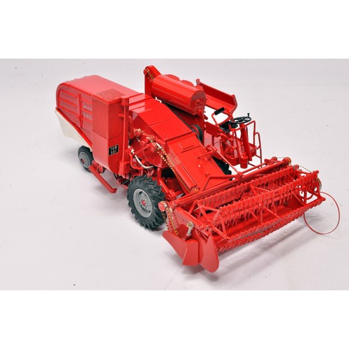 239 - Chestnut Miniatures 1/32 Hand-Built Massey Ferguson 780 Special Combine Harvester (Bagger variant). ... 