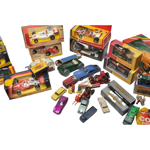 76 - A misc group of boxed and loose diecast models from Corgi, Dinky and Matchbox. Loose issues generall... 