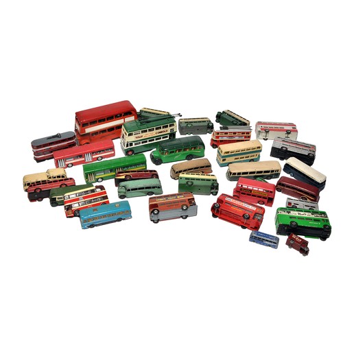 445 - A group of loose diecast bus and transport models. Older issues from Dinky / Matchbox plus more rece... 