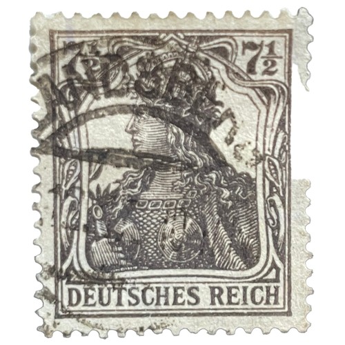 597 - A fine German Stamp album comprising a good quantity of mint issues from Deutsche Reich. 1905-1927. ... 