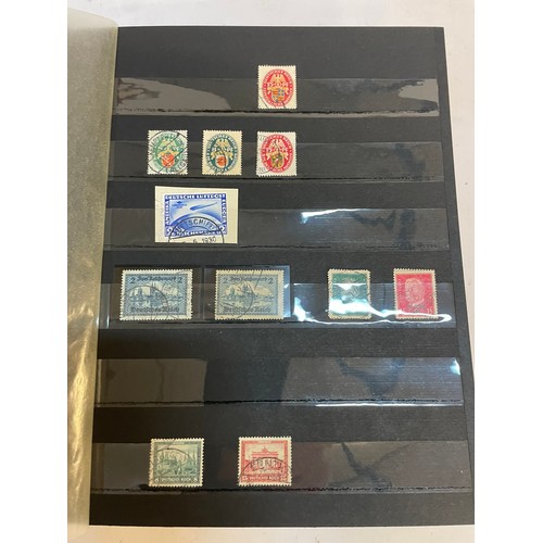 598 - A fine German Stamp album comprising a good quantity of mint issues from Deutsche Reich. 1928-1939. ... 