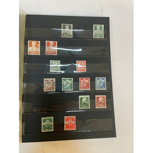 598 - A fine German Stamp album comprising a good quantity of mint issues from Deutsche Reich. 1928-1939. ... 