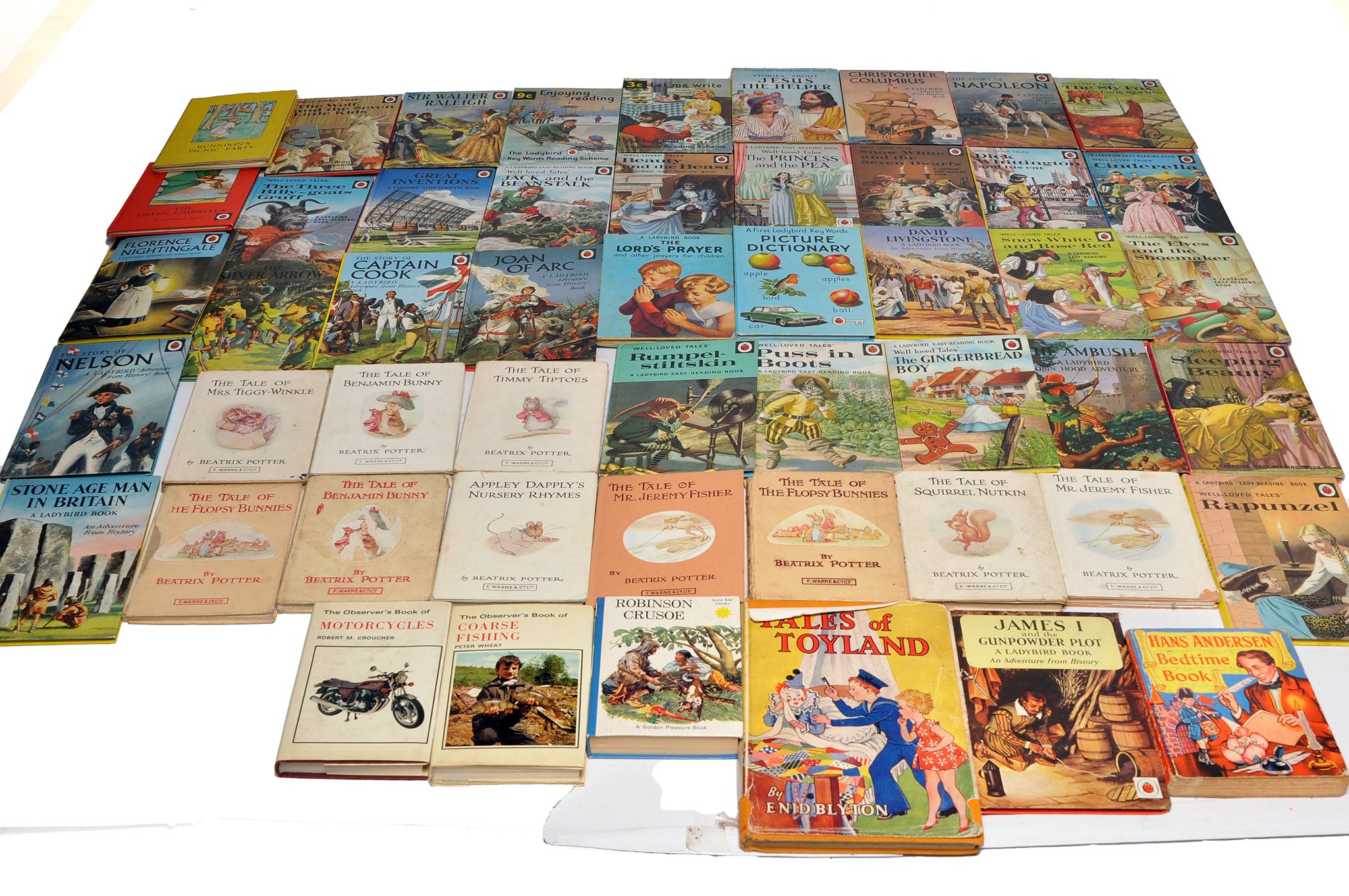 A large collection of Early issue Ladybird Books, mostly in un-spoilt ...