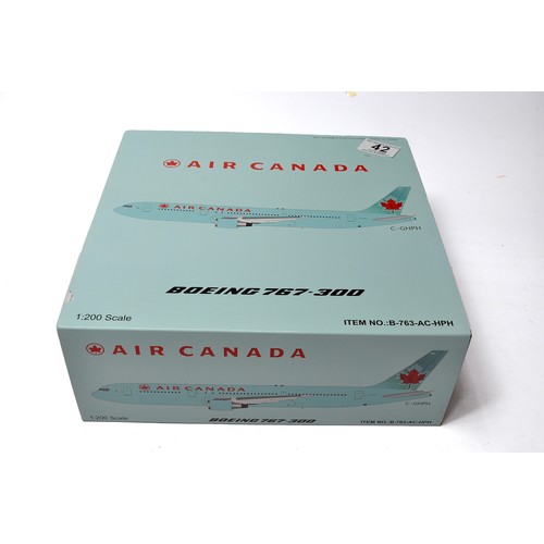 42 - Inflight Models or similar 1/200 diecasst model aircraft comprising, Air Canada Boeing 767-300 . App... 