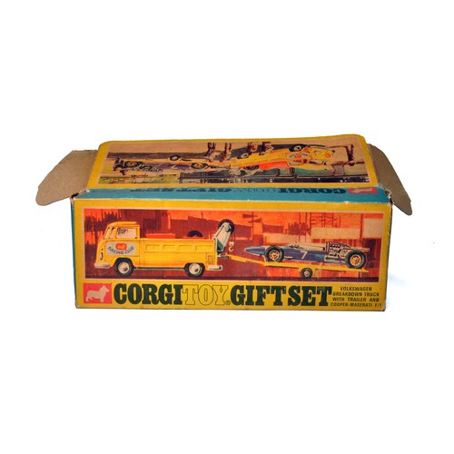 56 - Corgi No. GS6 Volkwagen Truck / Trailer with Cooper Maserati F1 Racing Car. Contents generally very ... 